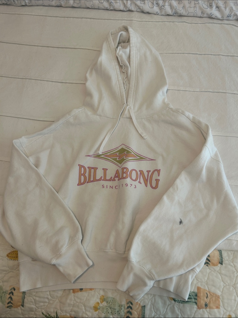 Billabong White Logo Sweatshirt | Women's XL | Slightly Cropped